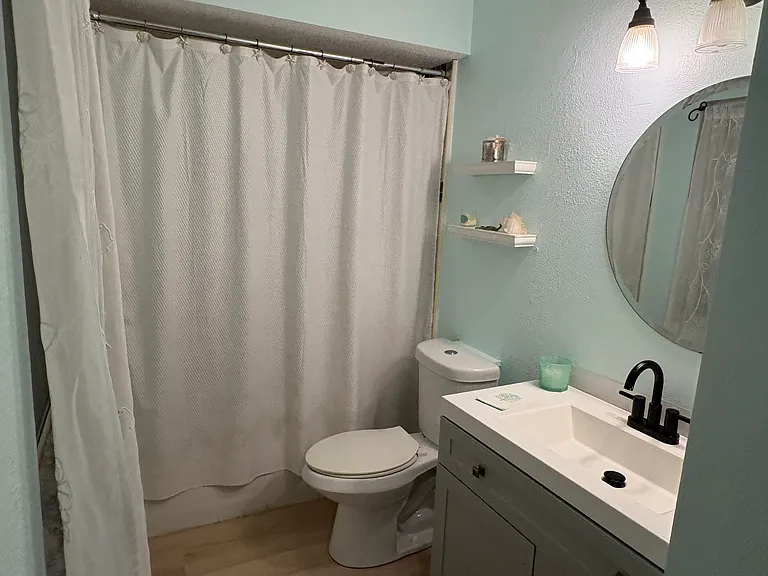 885 Fairfax Ter NW — Photo 16