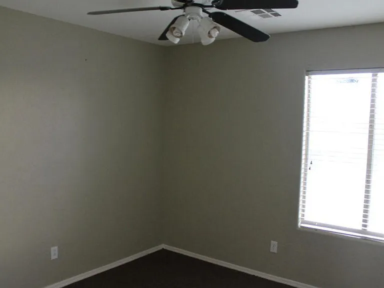 2012 S 85th Ln — Photo 12