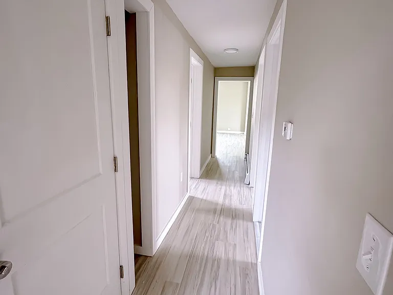 181 Pine St #2 — Photo 12
