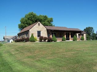 105 Clay St, Frazeysburg, OH 43822