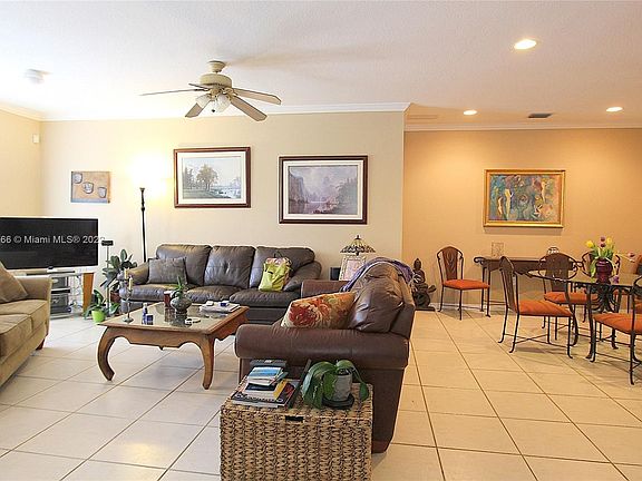 5th image of 12504 SW 119th Pl Unit 12504