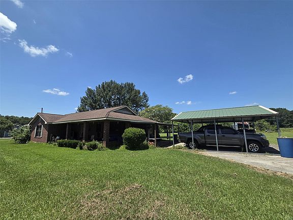 3rd image of 9703 Roda Dr