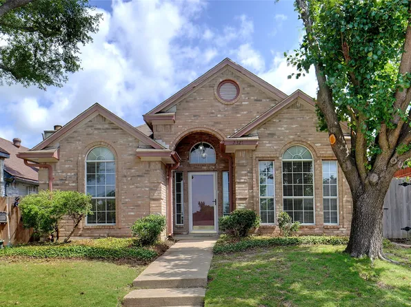 2321 Baretta Dr, Mesquite, TX 75181