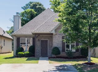 1017 Savannah Ln, Calera, AL 35040