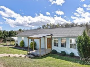 24 Star Rd, Marshall, NC 28753