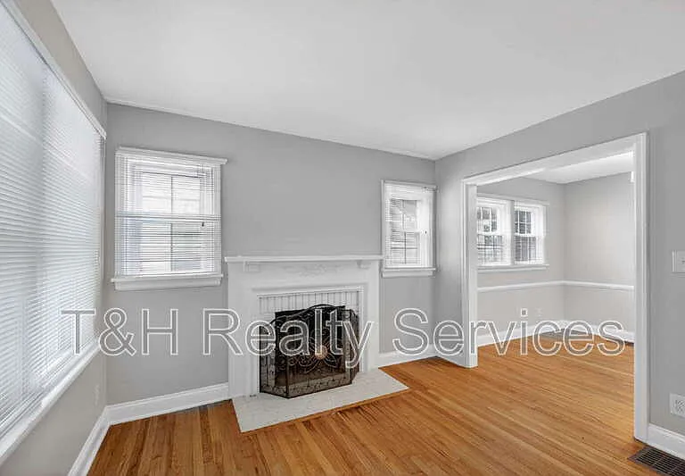 5946 Haverford Ave — Photo 9