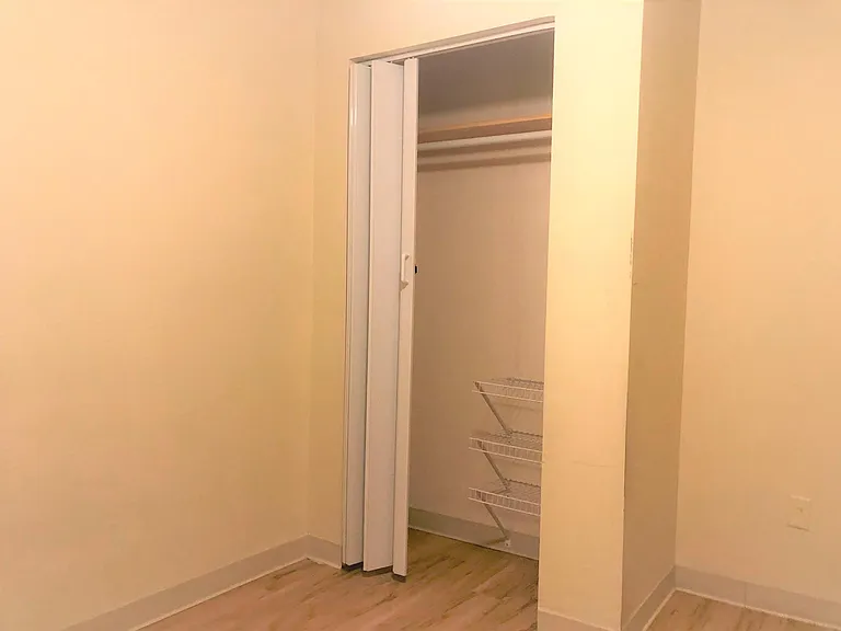 6350 Forward Ave #24 — Photo 33