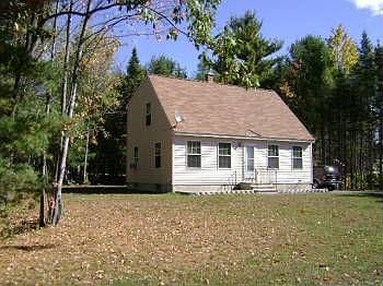 2nd image of 5 Hemlock St