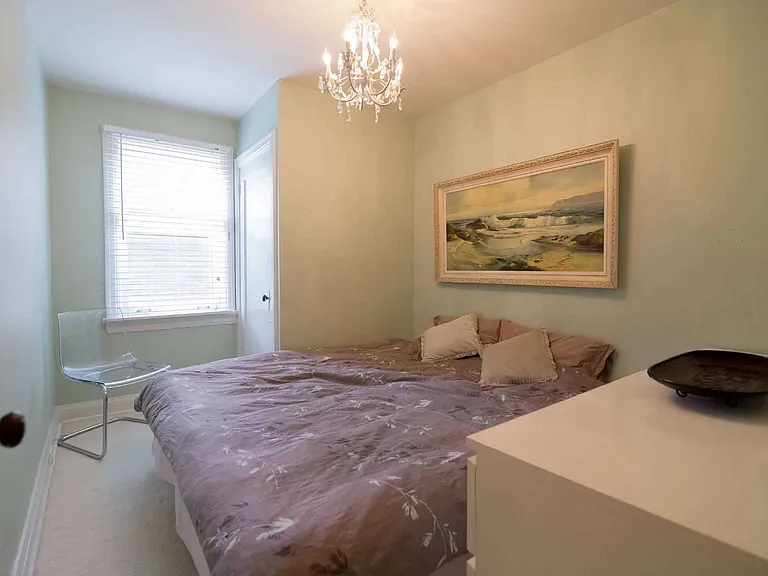 485 Winnett Ave — Photo 8
