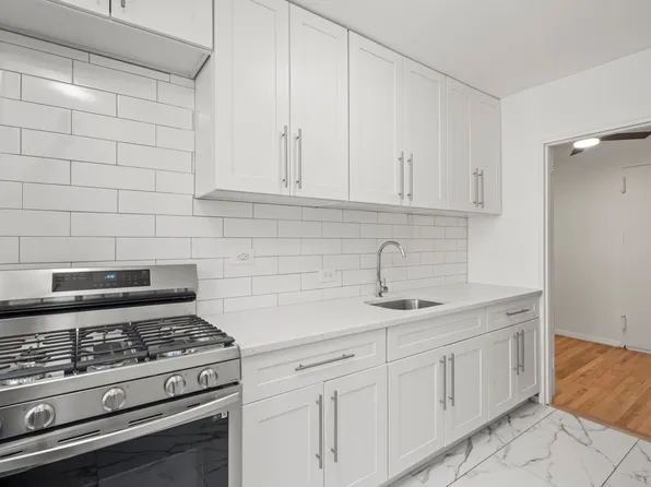 1577 East 17th Street image 18 of 24