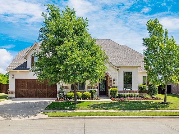 2nd image of 3409 Meridian Dr