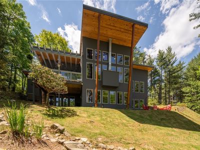 127 Bitter Root Drive, Blowing Rock, NC, 28605