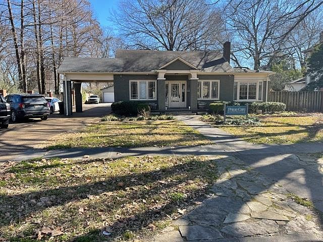 1st image of 222 Arnold Ave