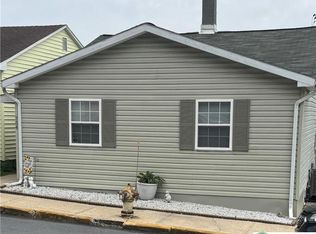 754 Edgemont Ave, Palmerton, PA 18071