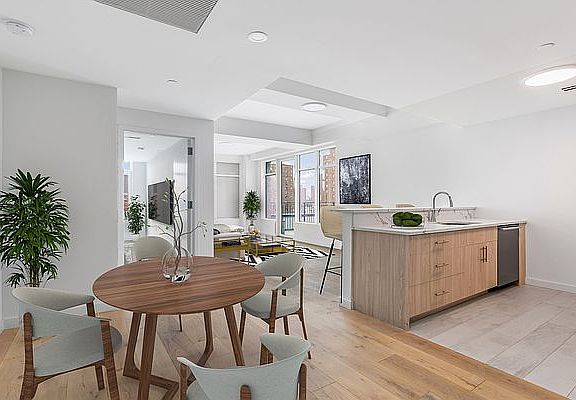 4th image of 1516 Park Ave #8F
