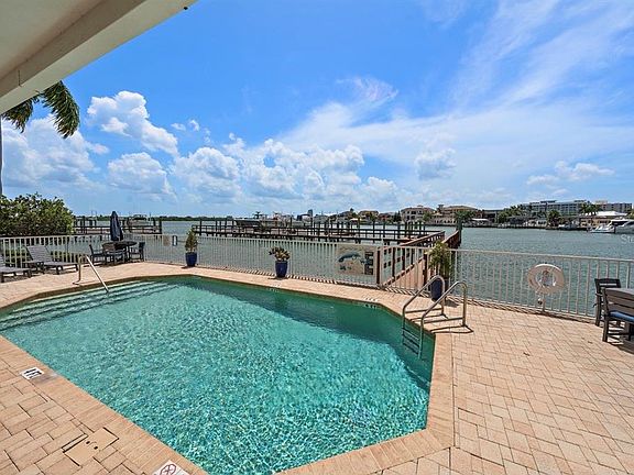 4th image of 205 BRIGHTWATER DRIVE #205