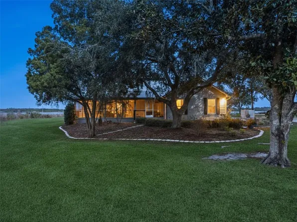 1256 Center St, Lake Wales, FL 33859