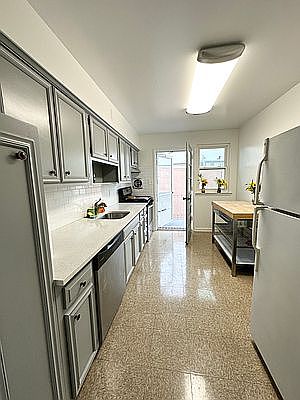 1st image of 60-32 56th Ave #2R