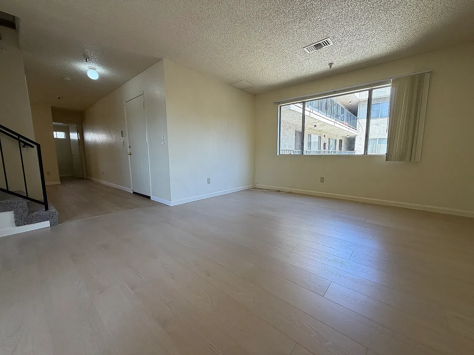 2 bed, 2.5 bath, 1300 sqft, $2,945 — Photo 1