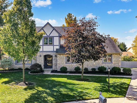 3rd image of 807 Whirlaway Cir