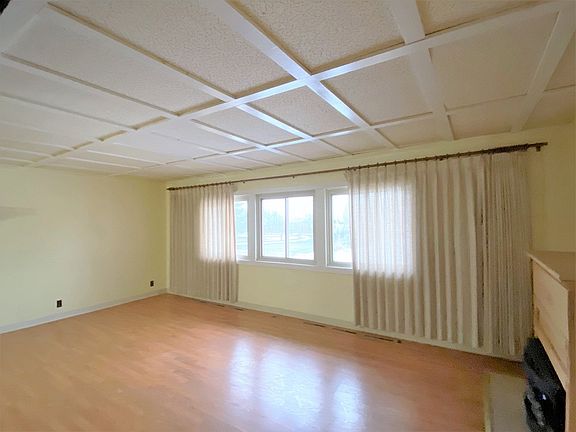 5th image of 5505 Waldo Ave