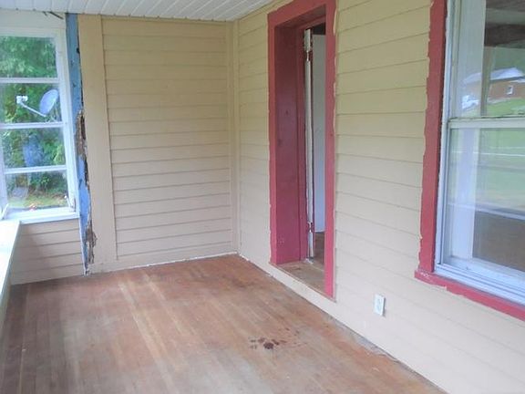 FRONT ENCLOSED PORCH