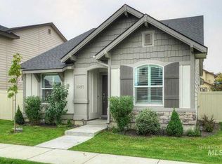 1085 W Parkstone St, Meridian, ID 83646