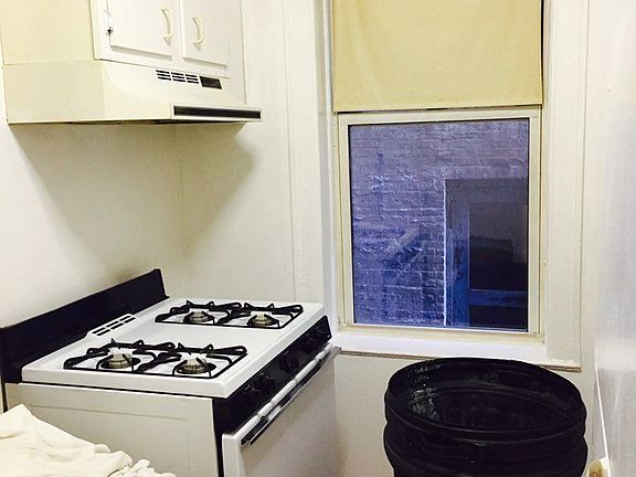 3rd image of 4325 49th St APT 4A