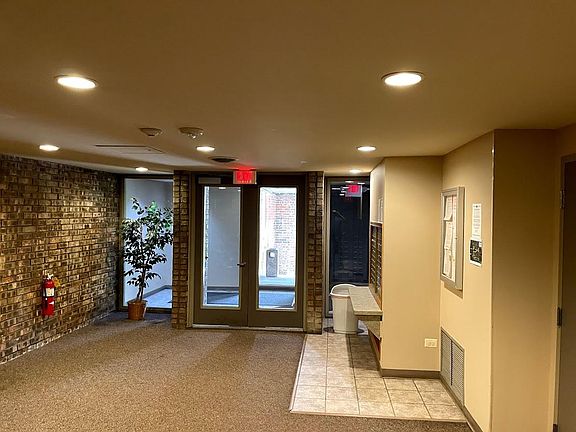 2nd image of 430 Walnut Creek Ln Unit 2201