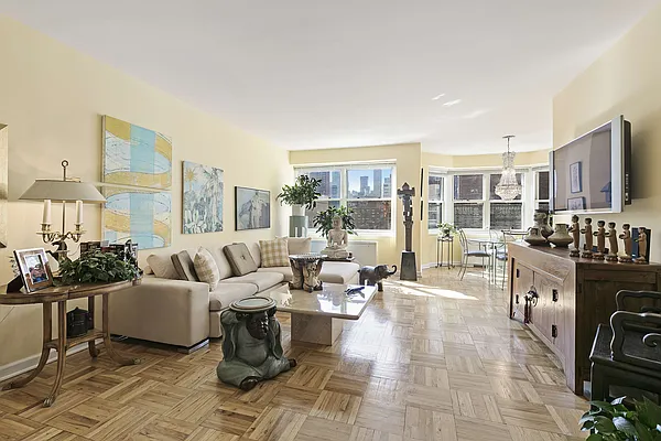 Sold by Compass | media 8