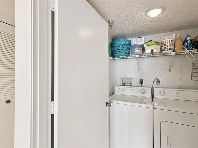 11 Sunset Dr #502 — Photo 43