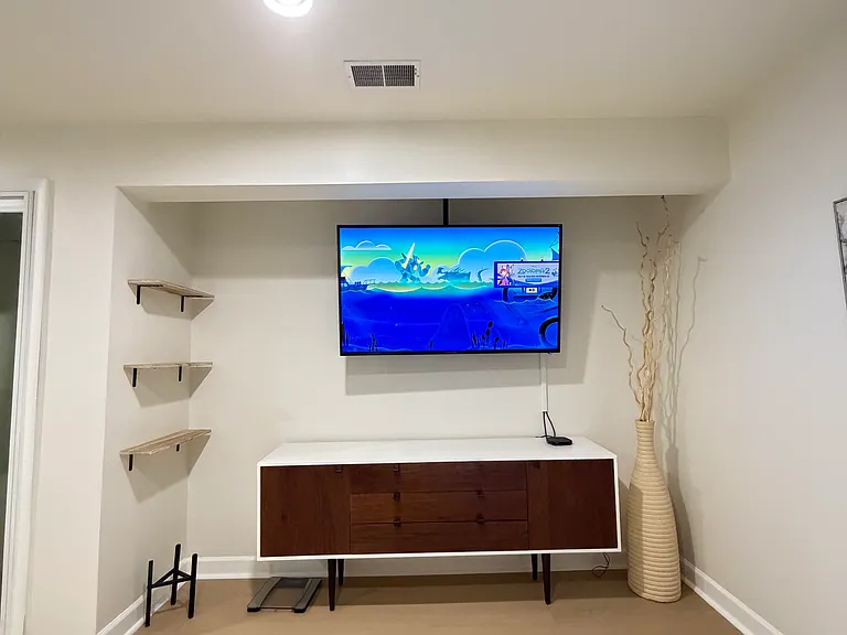 2716 Hollywell Ct — Photo 13