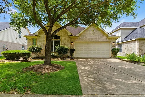 20203 Windsor Trace Ln Photo 1