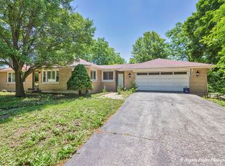 5055 Grand Ave, Gurnee, IL 60031