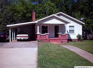 907 Mastin Lake Rd NW, Huntsville, AL 35811