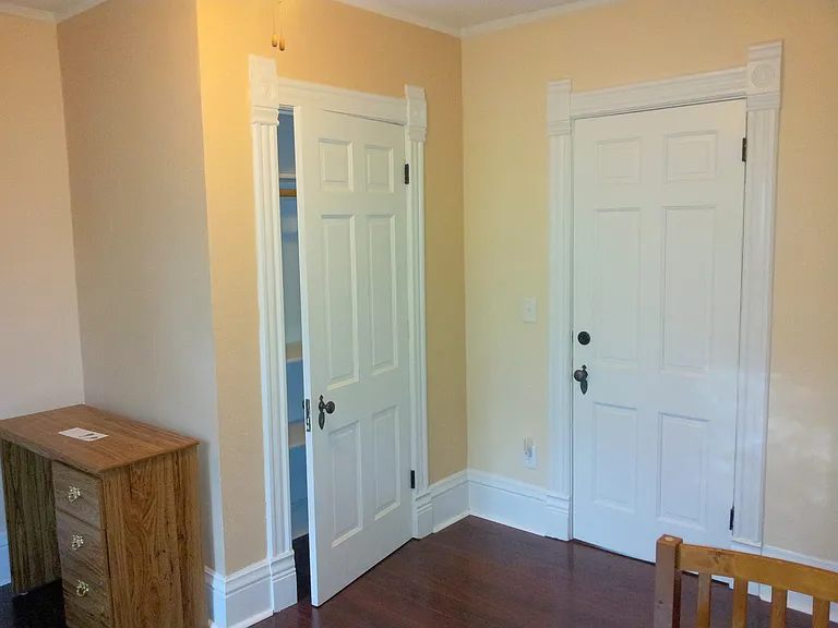 1203-1205 Chandler St #3B — Photo 24