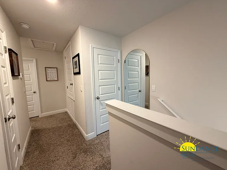 1015 McLaren Cir — Photo 12