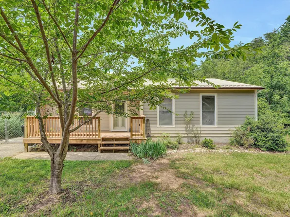 4064 Crawford Rd, Roanoke, VA 24018