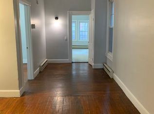 11 Hooker Ave APT A, Poughkeepsie, NY 12601