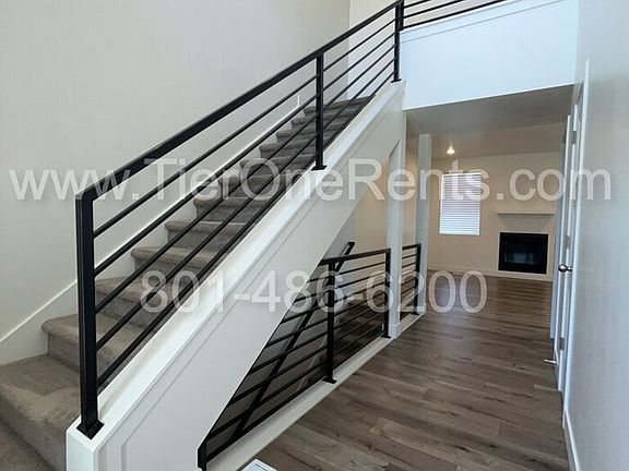 5th image of 148 W Autumn Ln
