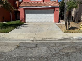 14642 Woodland Dr, Fontana, CA 92337
