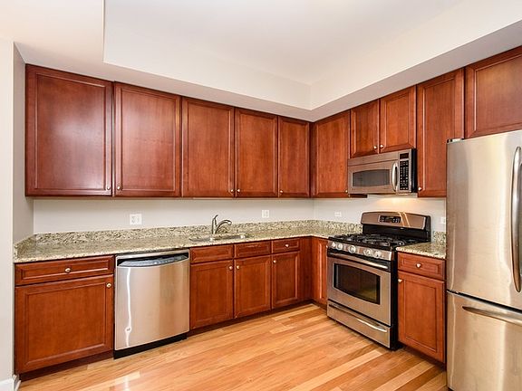 2nd image of 9360 Skokie Blvd #521