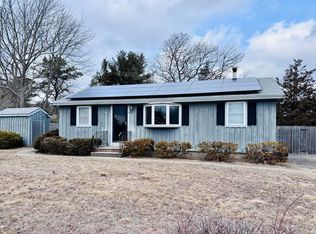 19 Wren Ter, Wareham, MA 02571