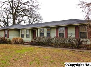 104 Cascade Dr, Athens, AL 35611