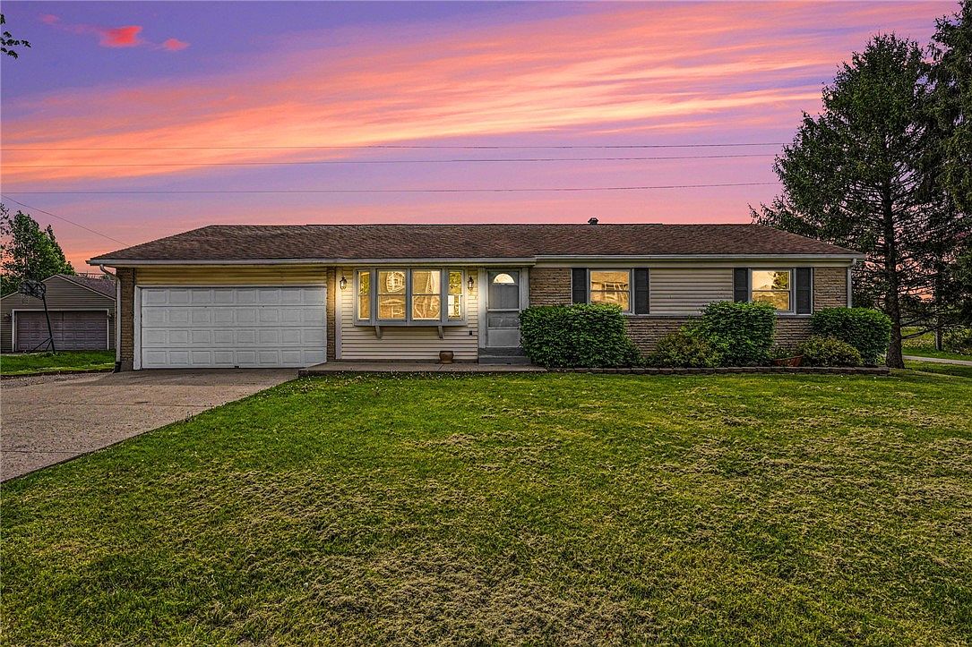 205 Purcell Ave, Xenia, OH 45385 | MLS #956880 | Zillow