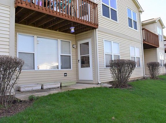 4th image of 1011 Sommerset Ct APT B