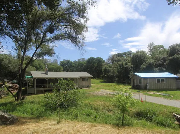 7231 Baldwin St, Valley Springs, CA 95252