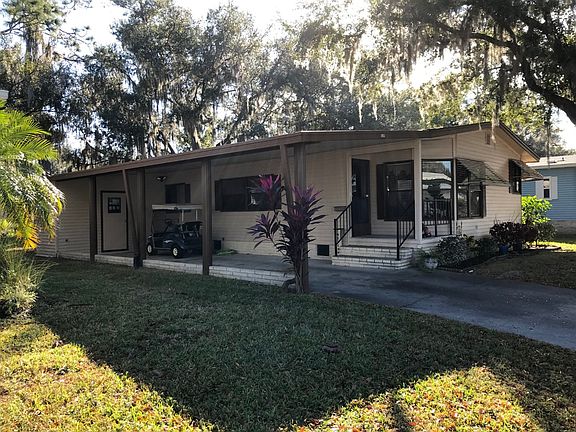 2nd image of 302 S Edgewater Dr