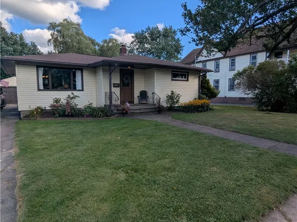 1255 Mohawk St, Utica, NY 13501