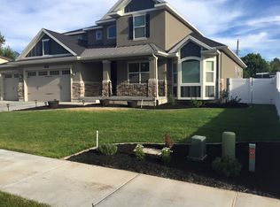 804 E Rain Tree Ave, Sandy, UT 84094